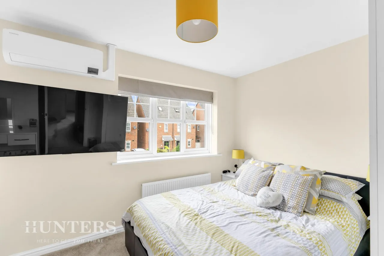 Mayflower Gardens, Wardle, OL12, photo 14