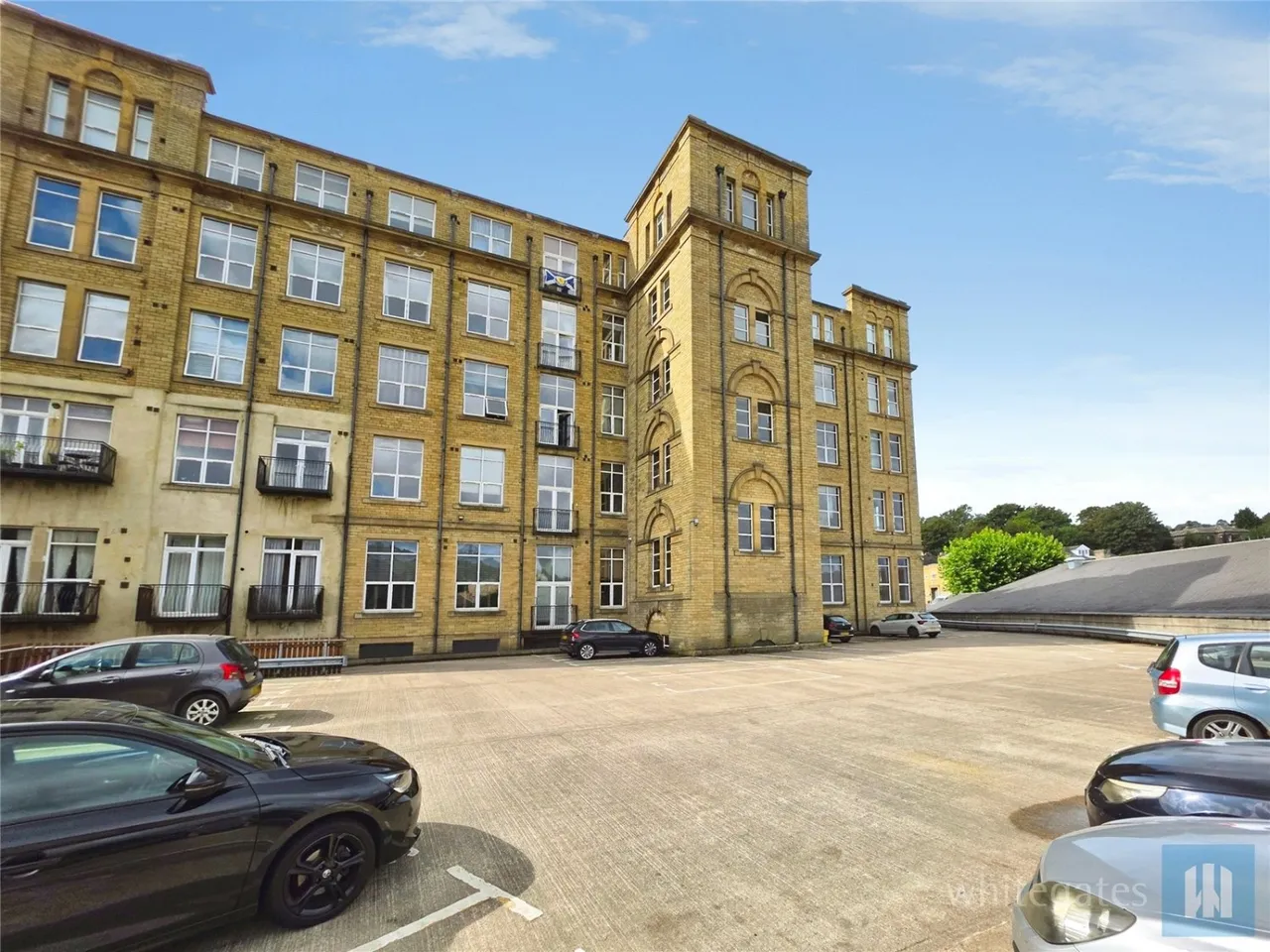 Bradford Road, Dewsbury, WF13, photo 23