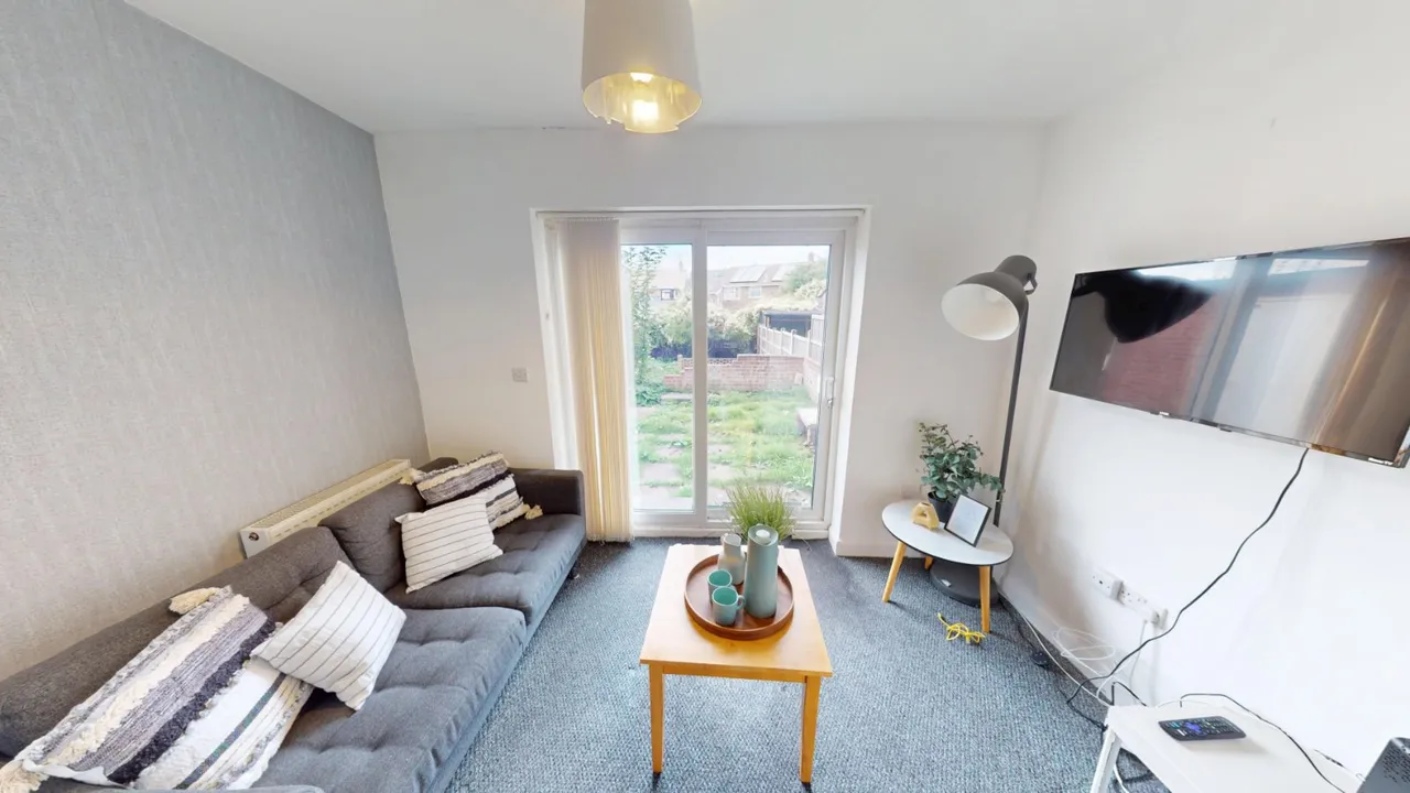 Arnesby Road, Nottingham, NG7, photo 2
