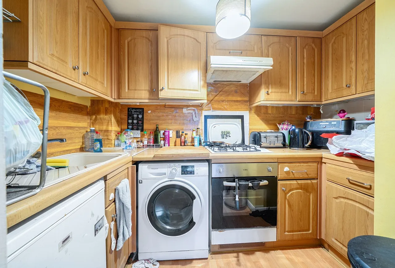 Wilkins Close, Mitcham, CR4 3SA, photo 4