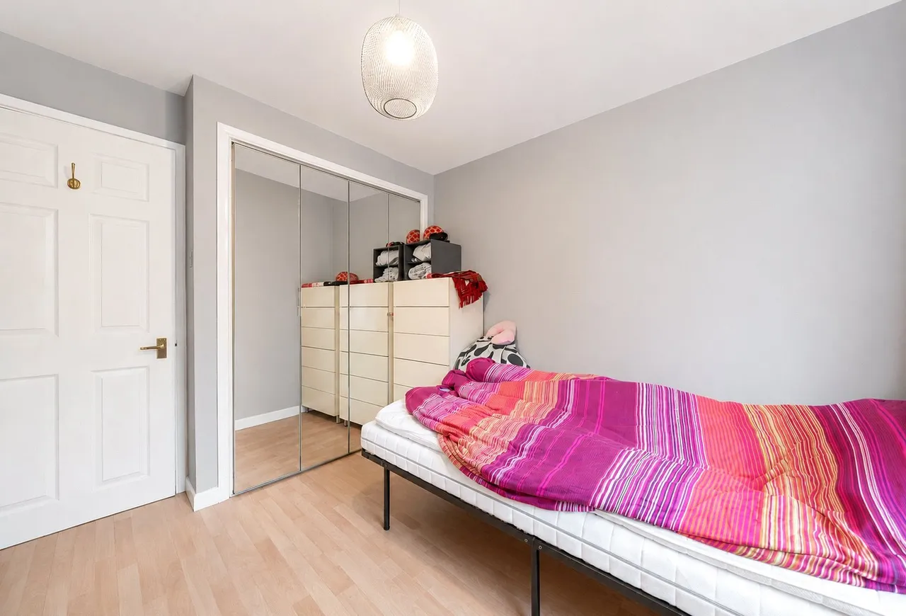 Wilkins Close, Mitcham, CR4 3SA, photo 5