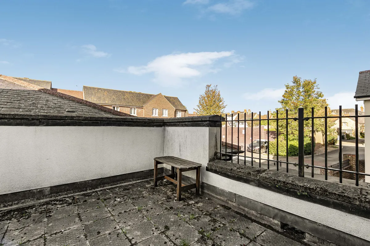 Saxon Court, Bicester, photo 3