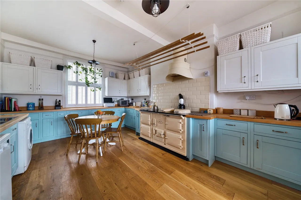 Castle Street, Brecon, Powys, LD3 9BU, photo 3