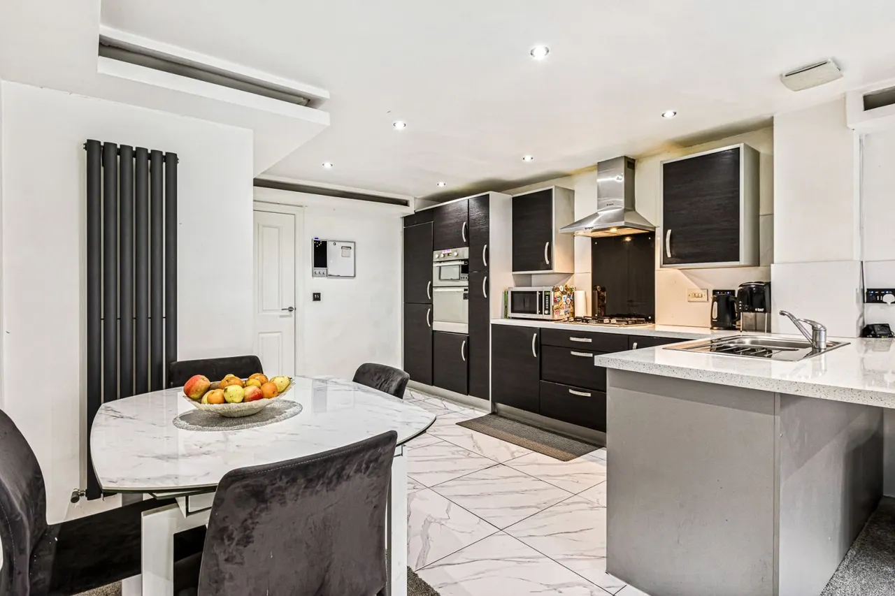 Onyx Crescent, Leicester, LE4, photo 4