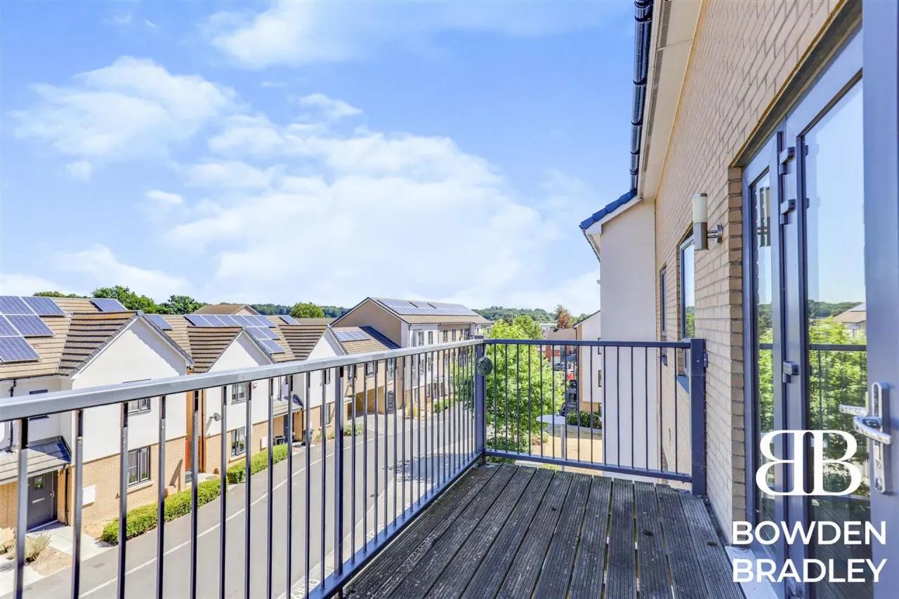 Reservoir Way, Hainault, IG6, photo 21