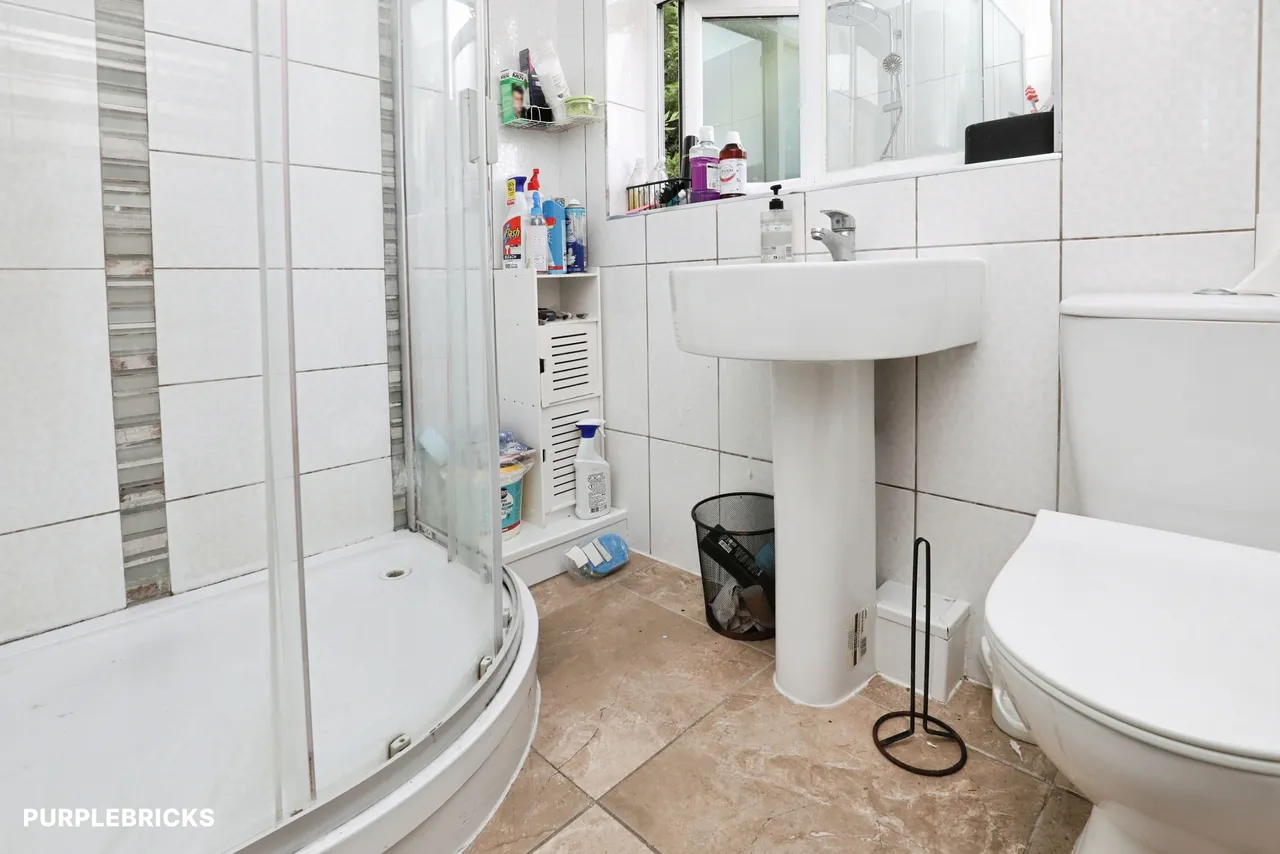 Ash Grove, Liverpool, L15, photo 18