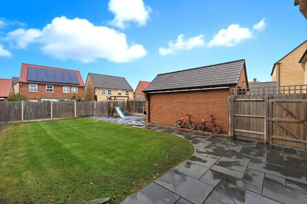 Rawlinson Chase, Halstead, CO9, photo 15