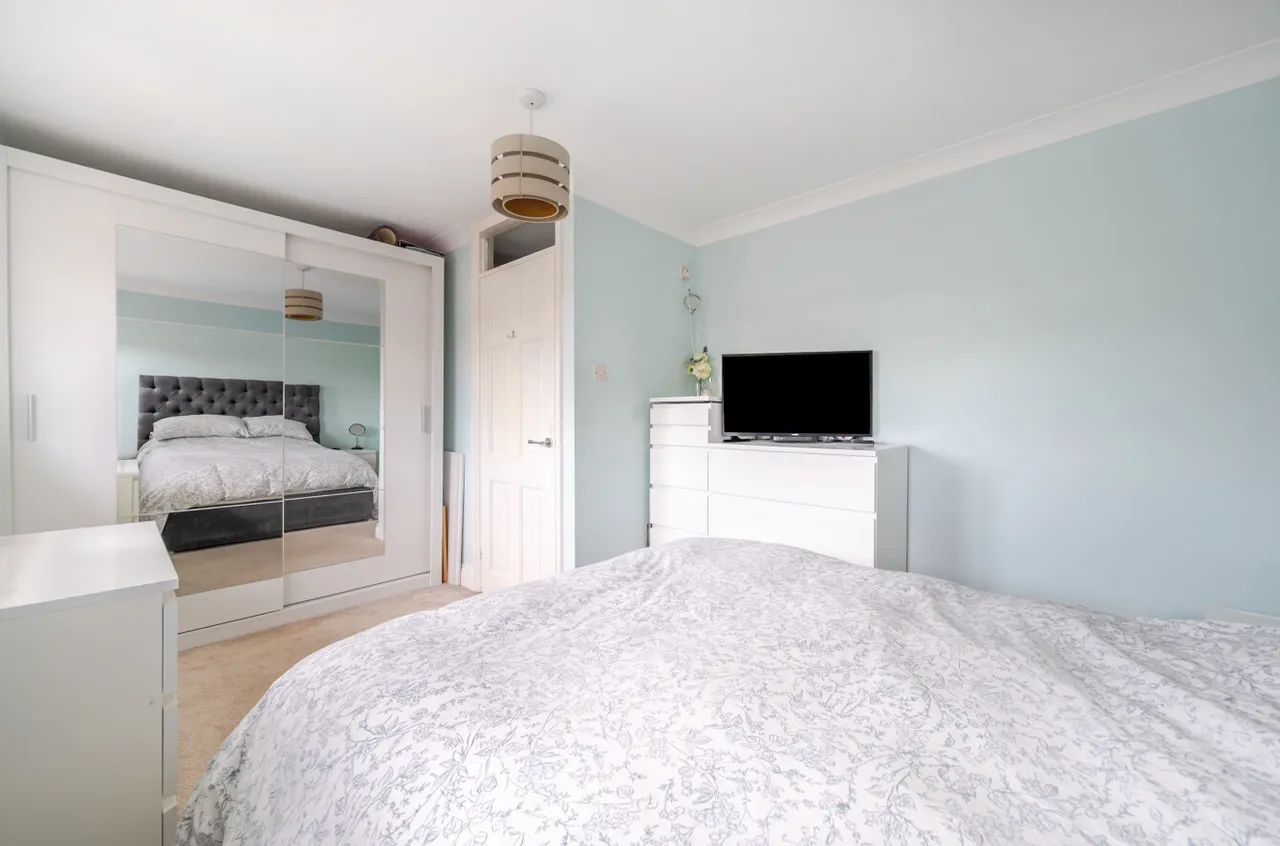 Cumberland Avenue, Guildford, GU2, photo 7