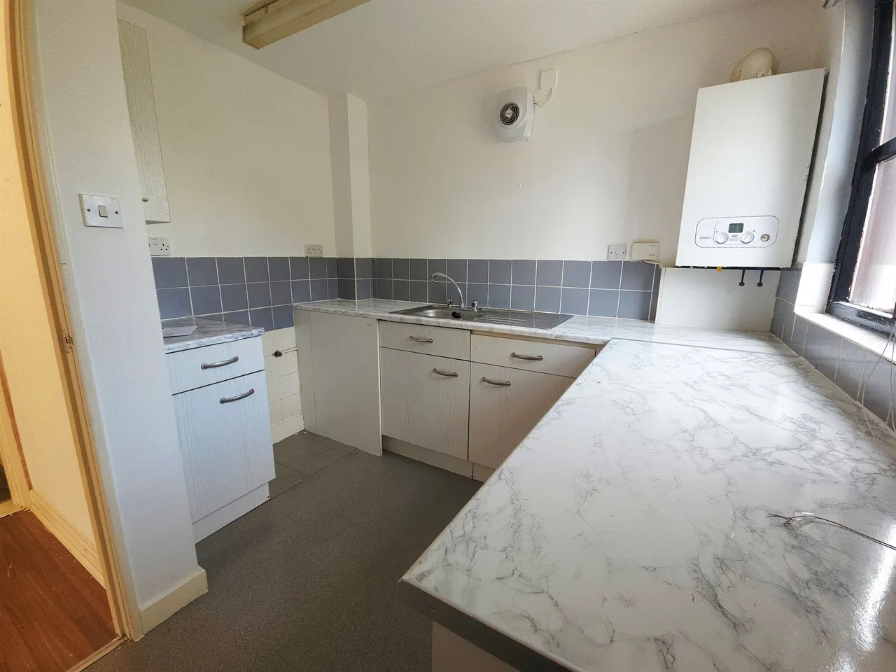 Levisham Close, Hull, photo 3
