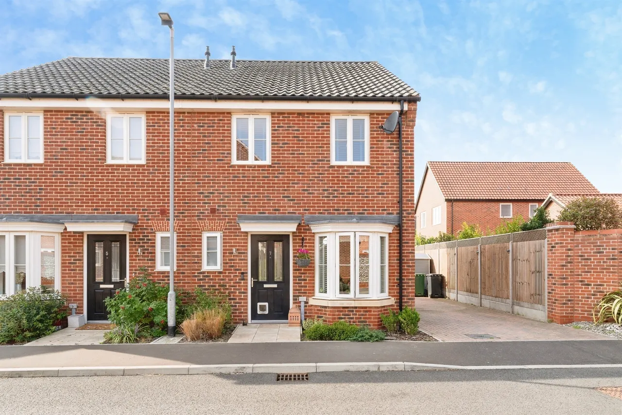Kestrel Drive, Holt, NR25, photo 21