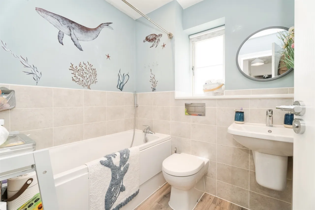 Kestrel Drive, Holt, NR25, photo 18