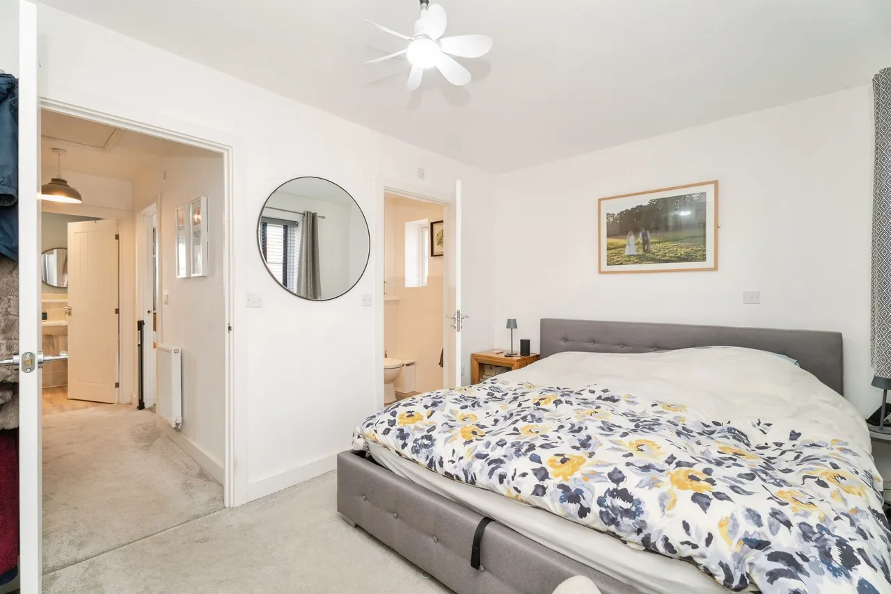 Kestrel Drive, Holt, NR25, photo 14