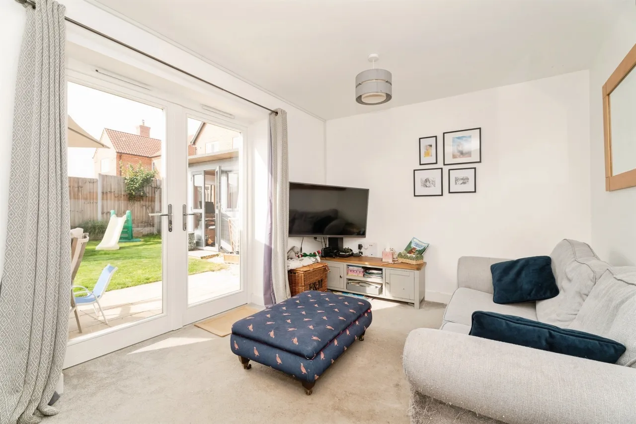 Kestrel Drive, Holt, NR25, photo 7