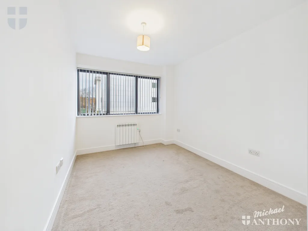 Kingfisher House, Aylesbury, 61 Walton Street, HP21 7FS, photo 8