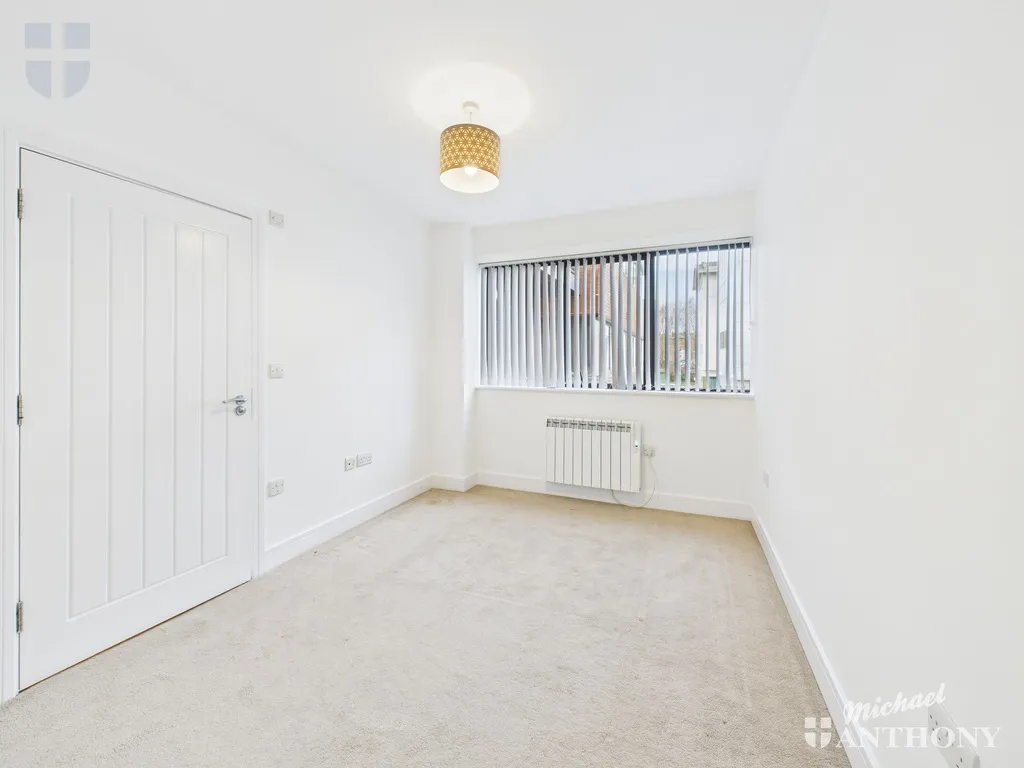 Kingfisher House, Aylesbury, 61 Walton Street, HP21 7FS, photo 7