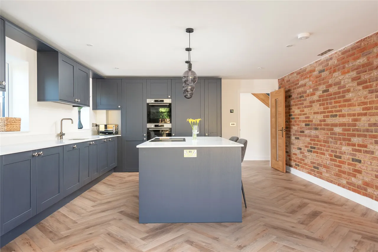 Silver End Road, Haynes, MK45, photo 9