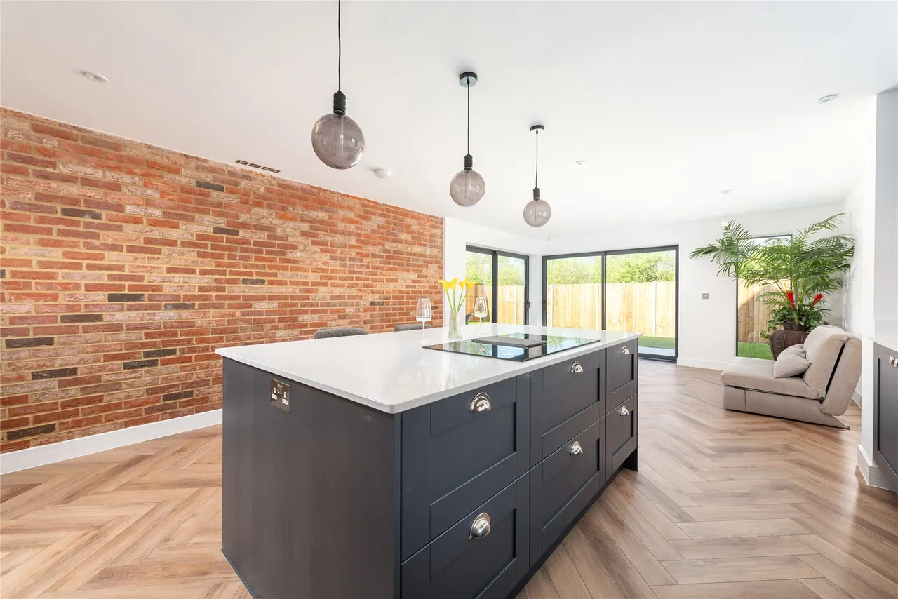 Silver End Road, Haynes, MK45, photo 3