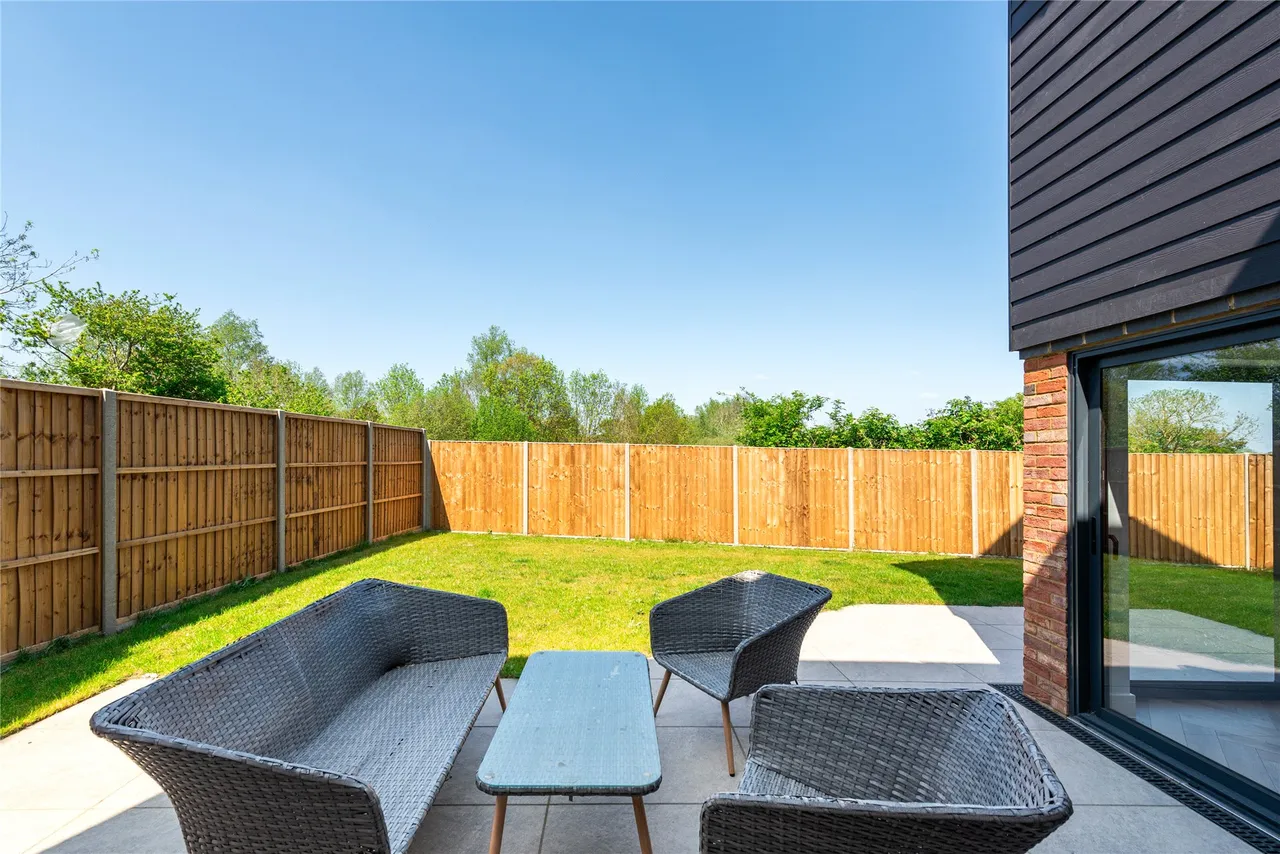 Silver End Road, Haynes, MK45, photo 21