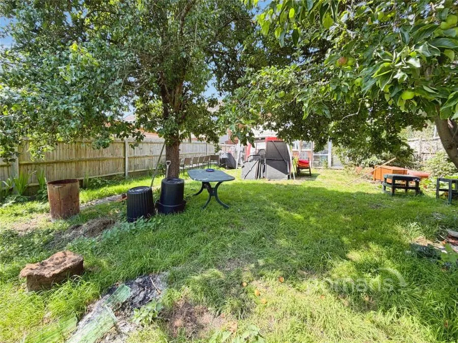 Cheyne Way, Farnborough, GU14, photo 17