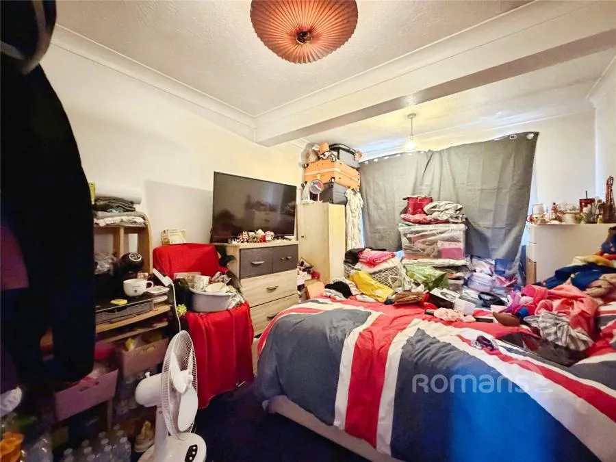 Cheyne Way, Farnborough, GU14, photo 10