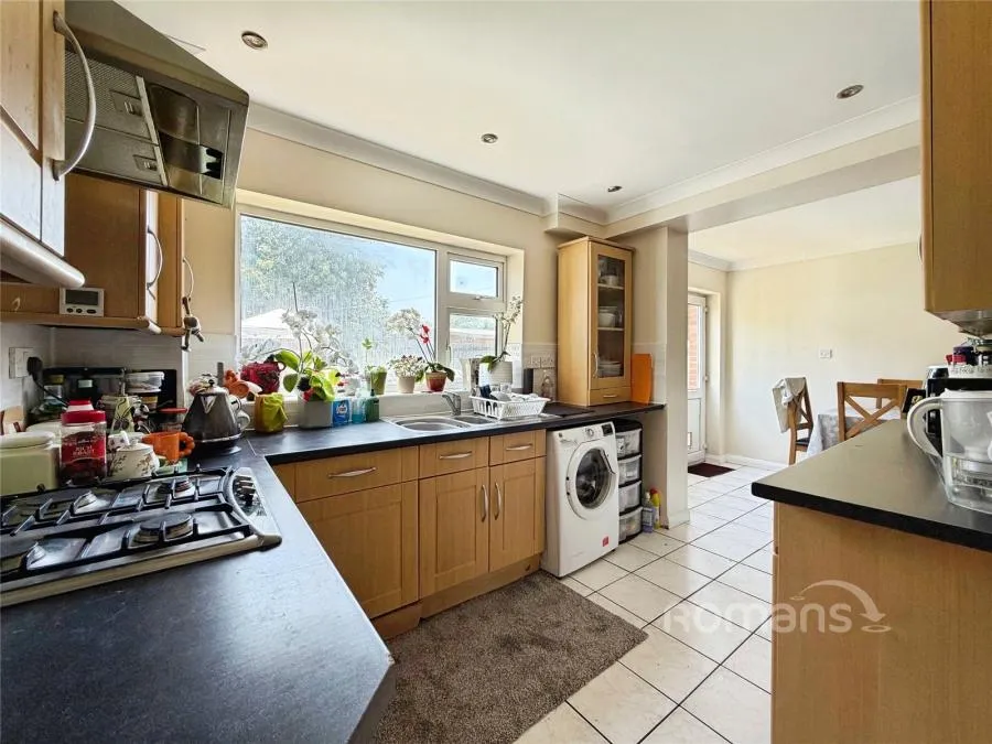 Cheyne Way, Farnborough, GU14, photo 6
