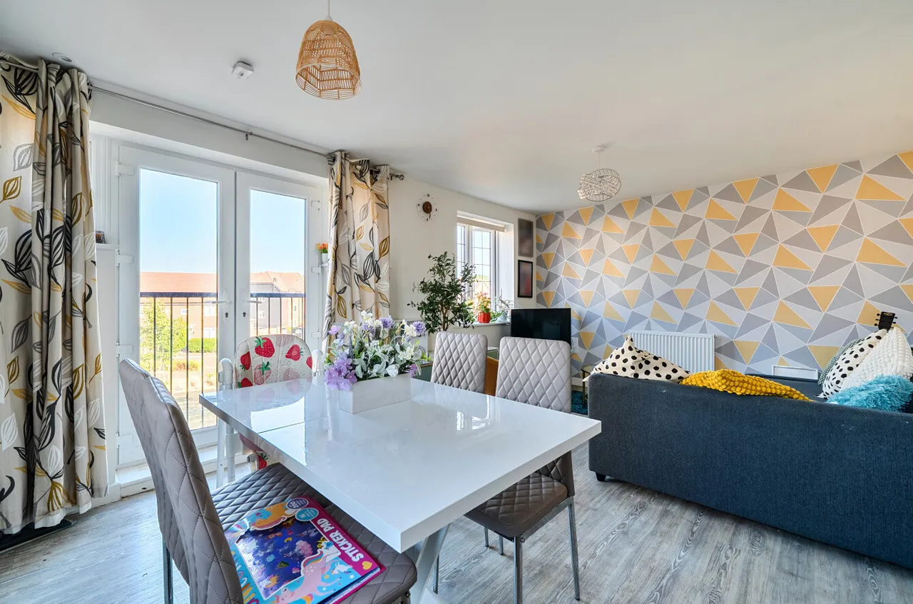 Walton Heath, Binfield, Bracknell, Berkshire, RG42 4LN, photo 11