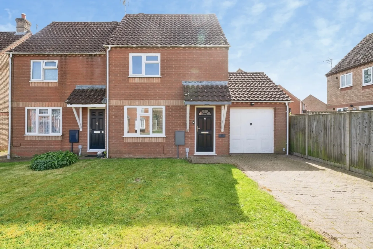 2 bed house for sale — Blenheim Way, Watton, Thetford, Norfolk, IP25