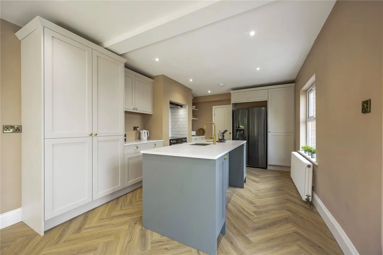 Kensington Avenue, Cheltenham, GL50, photo 9