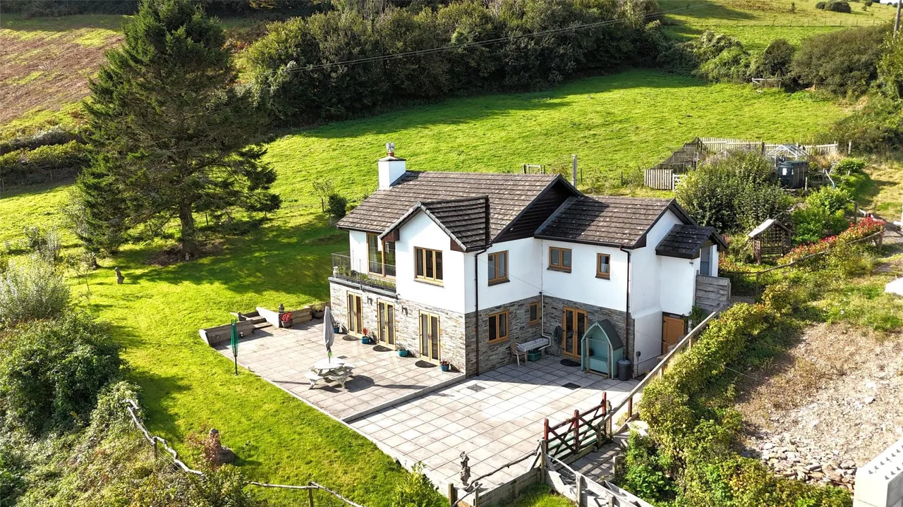 6 bed house for sale, Rectory Road, Combe Martin