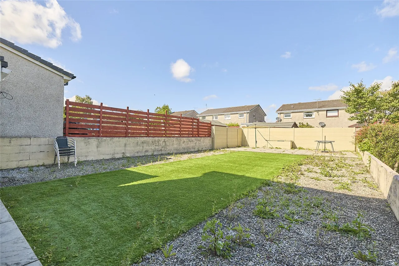 Newburgh Crescent, Bridge of Don, AB22, photo 11