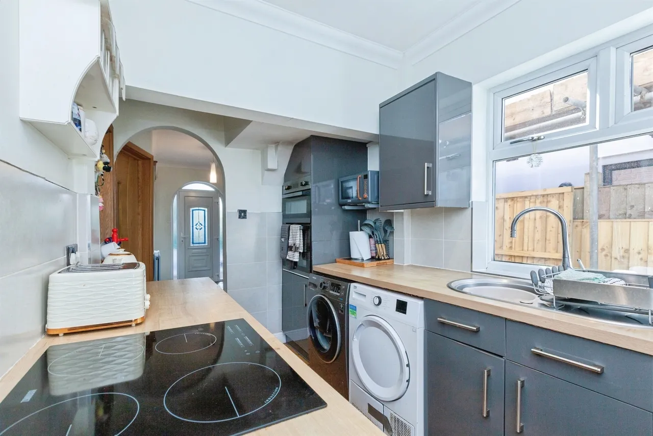 Station Road, Wigston, LE18, photo 8