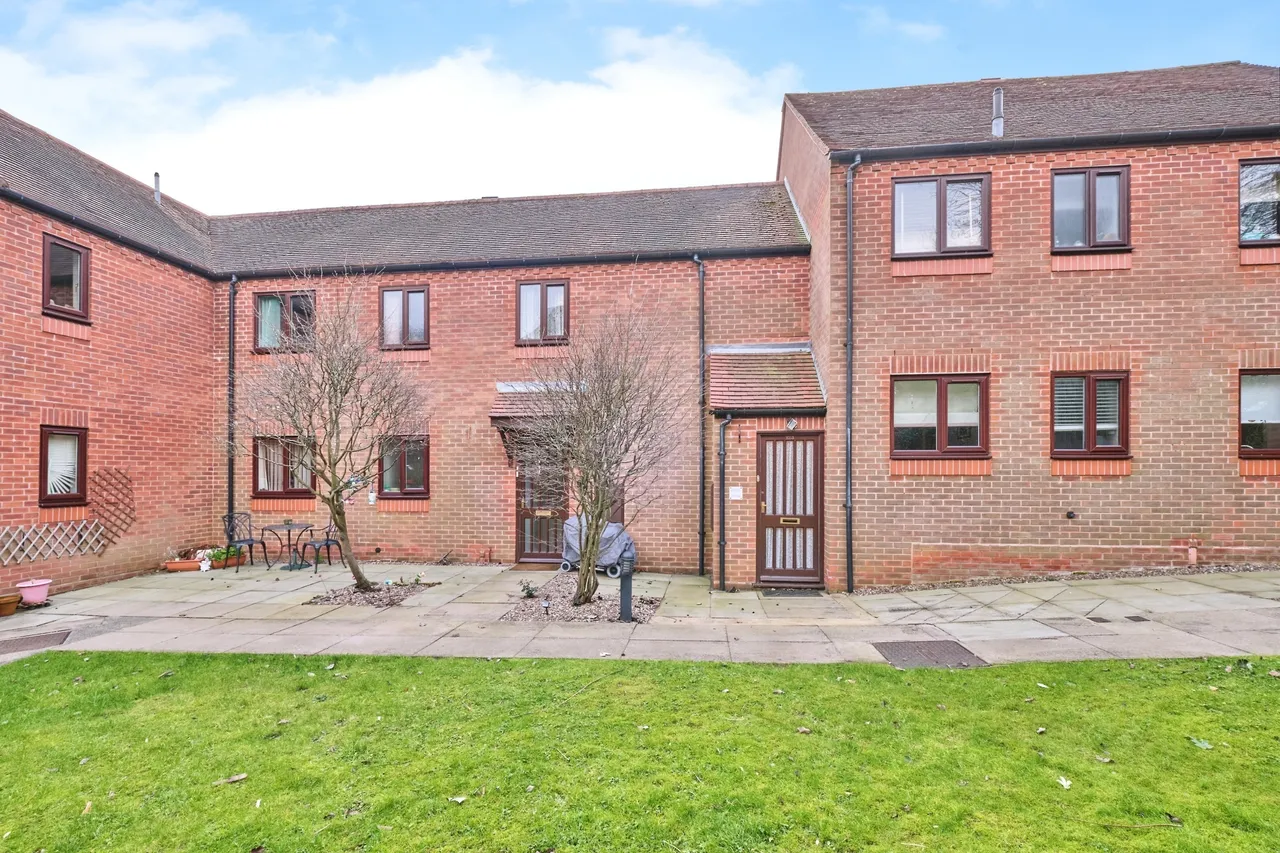 The Green, Kings Norton, B38, photo 28