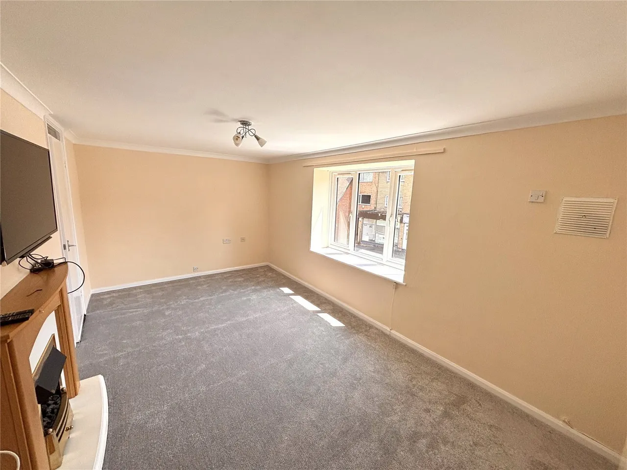 The Green, Kings Norton, B38, photo 20