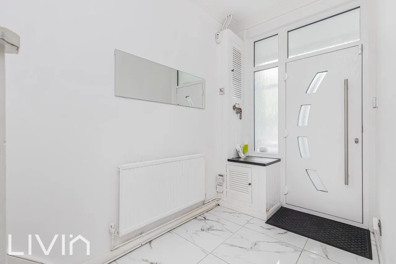 Birdhurst Road, London, SW19, photo 6