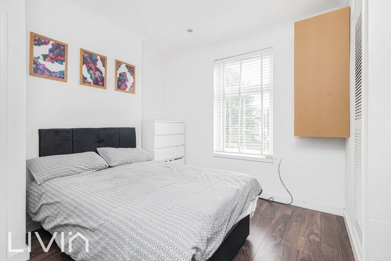 Birdhurst Road, London, SW19, photo 12