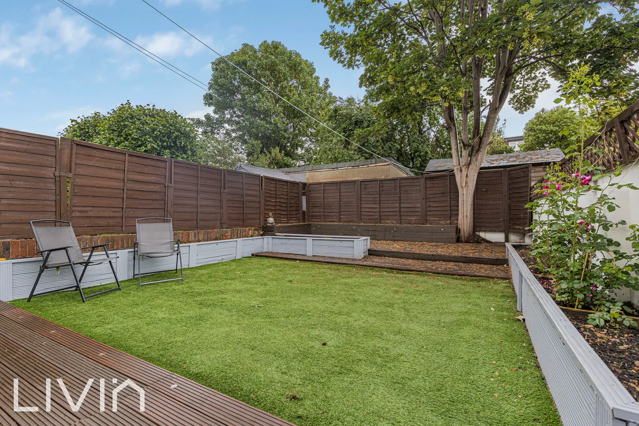 Birdhurst Road, London, SW19, photo 15