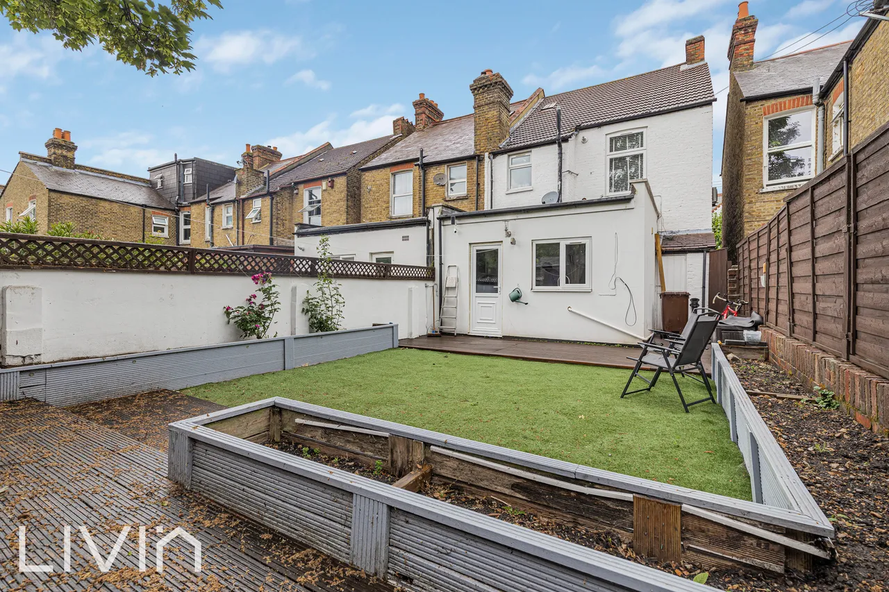 Birdhurst Road, London, SW19, photo 16