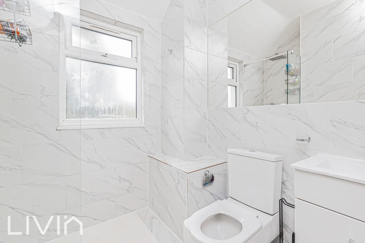Birdhurst Road, London, SW19, photo 11