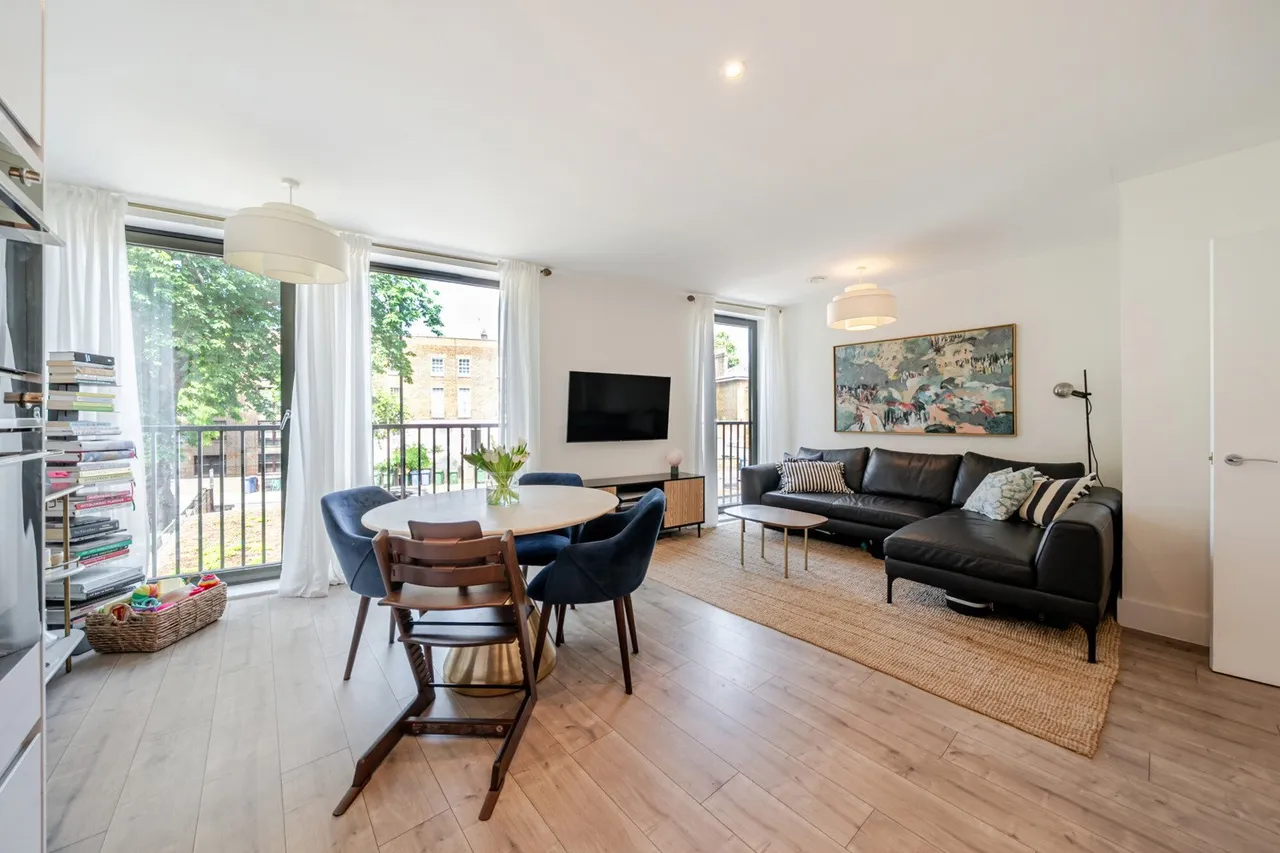 Queens Road, SE15, photo 15