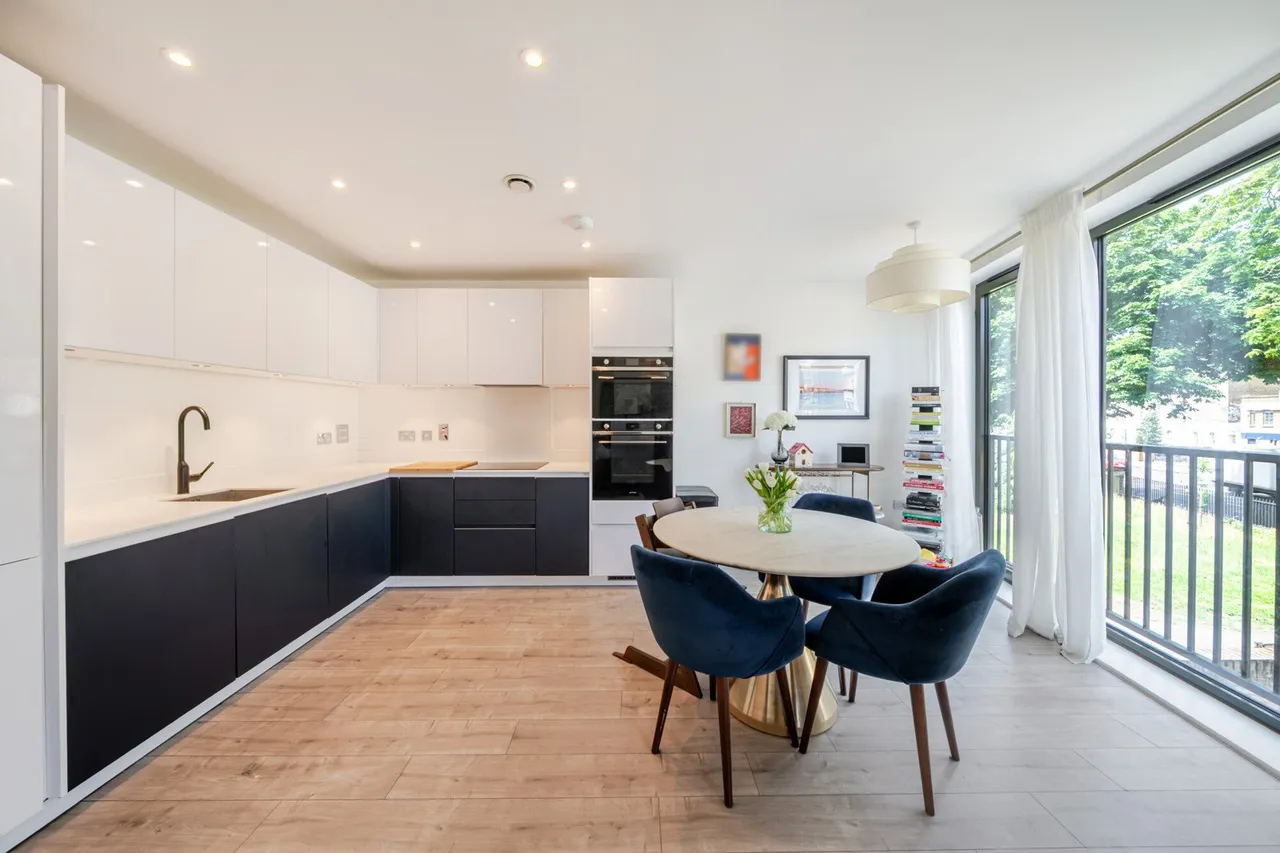 Queens Road, SE15, photo 14