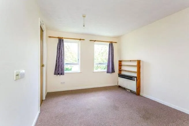 Celia Close, Waterlooville, PO7, photo 4