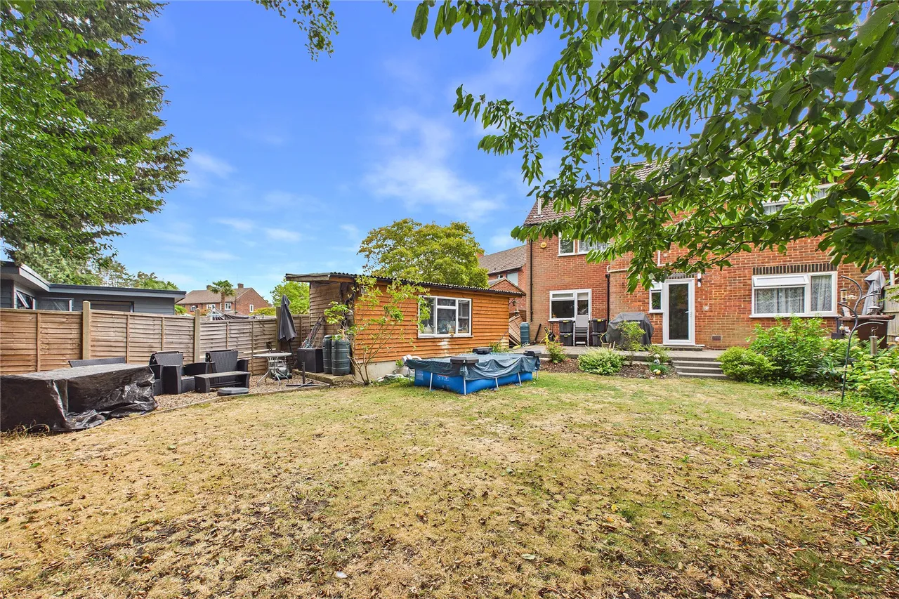 Rivermead Road, Camberley, GU15, photo 15