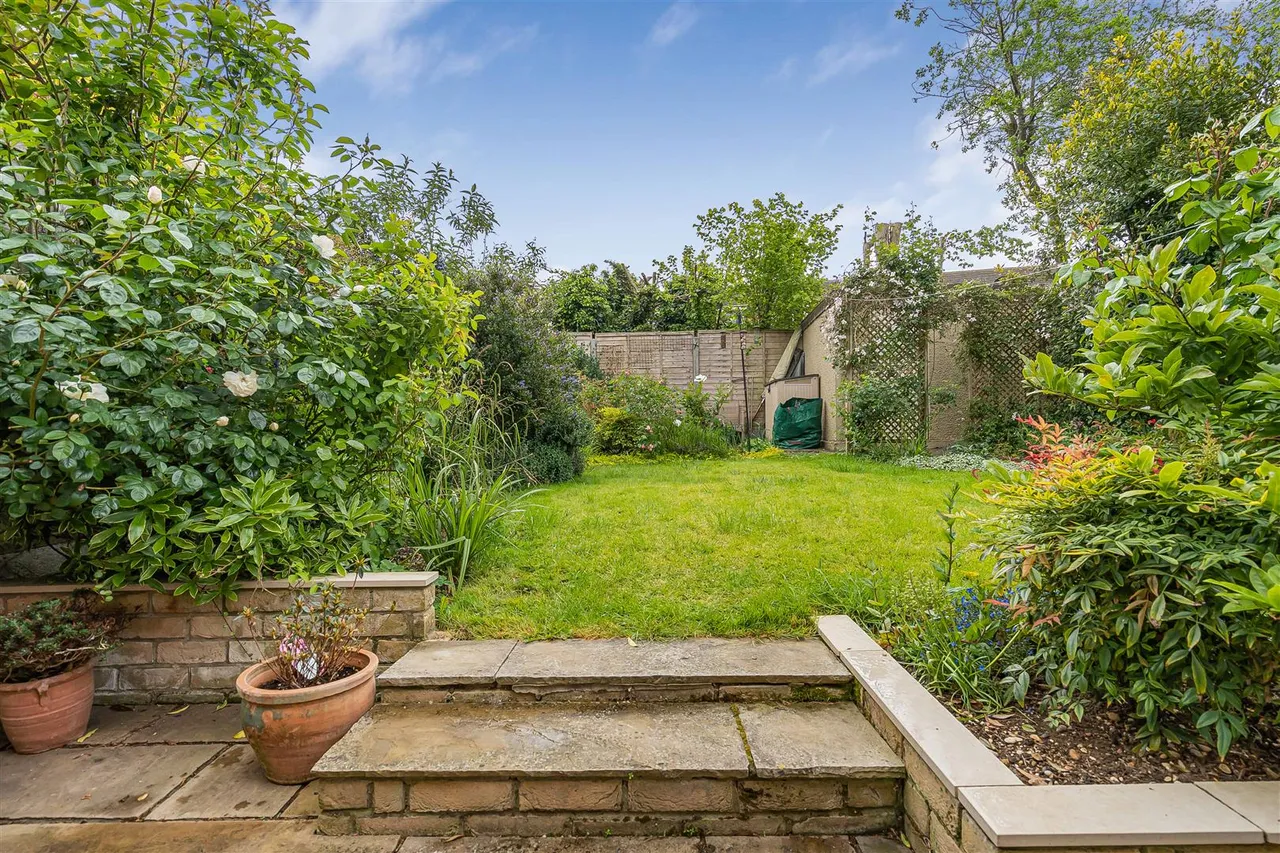 Ross Close, Saffron Walden, CB11, photo 9