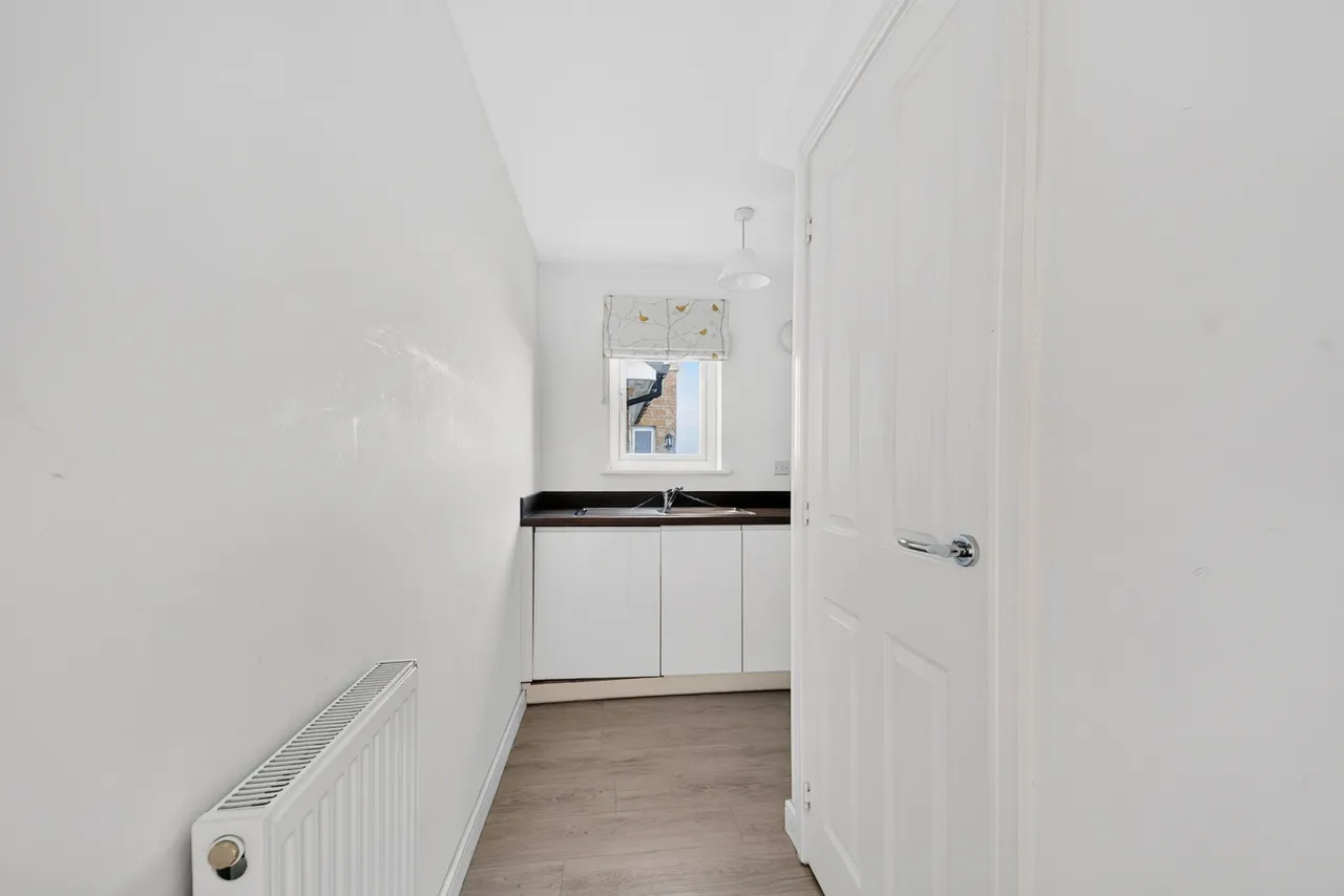 Raeside Grove, Newton Mearns, G77, photo 7