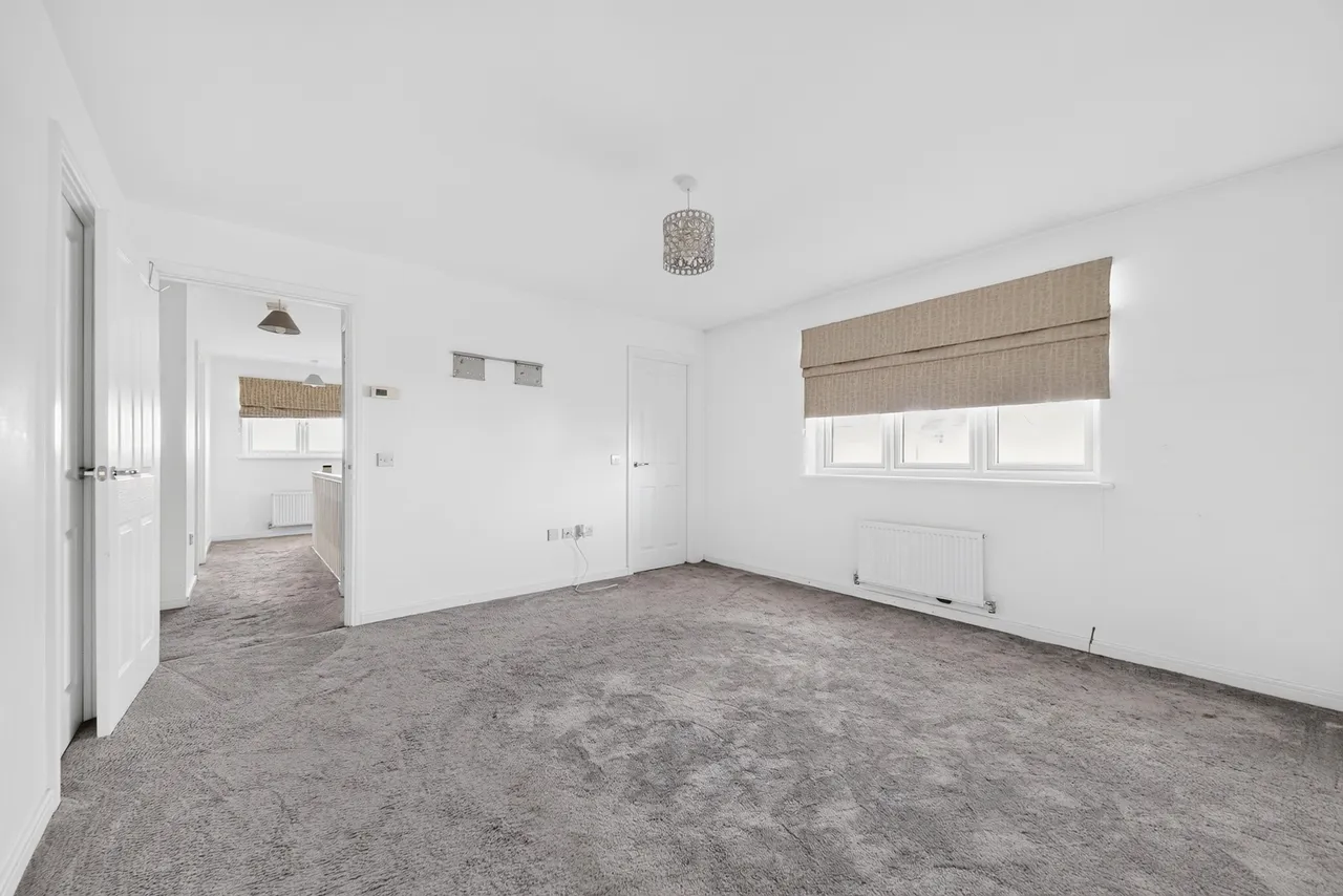 Raeside Grove, Newton Mearns, G77, photo 10