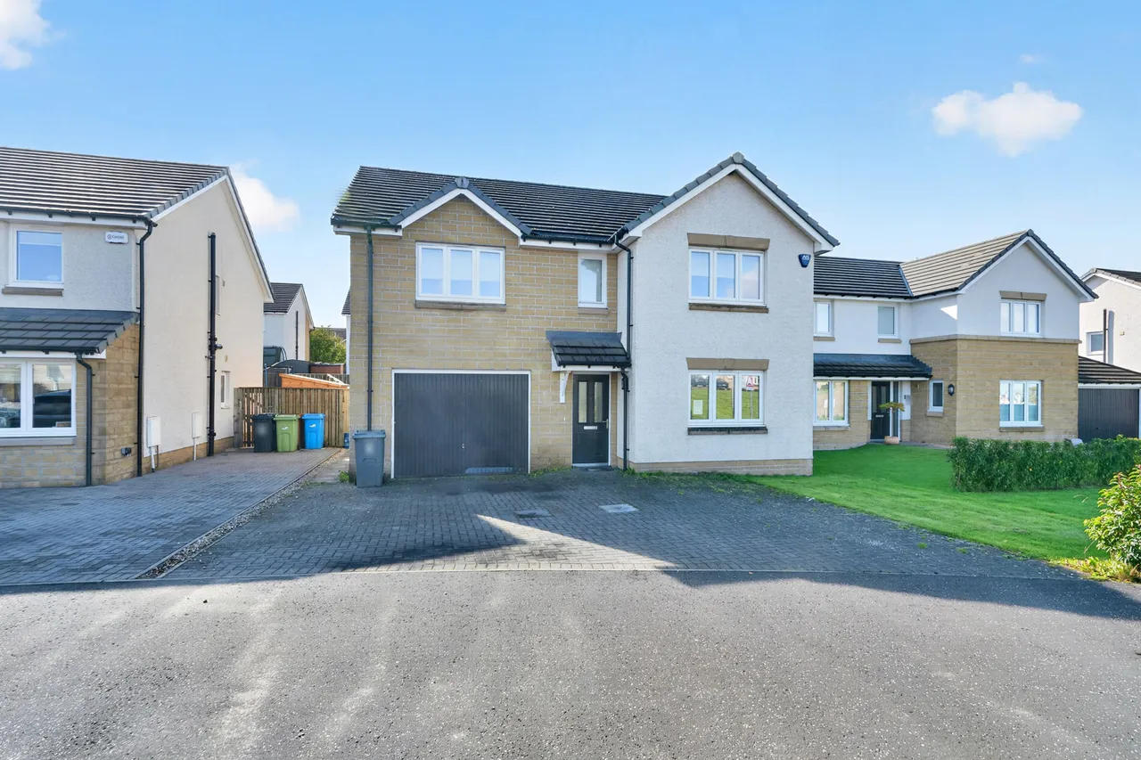 4 bed house for sale, Raeside Grove, Newton Mearns, G77