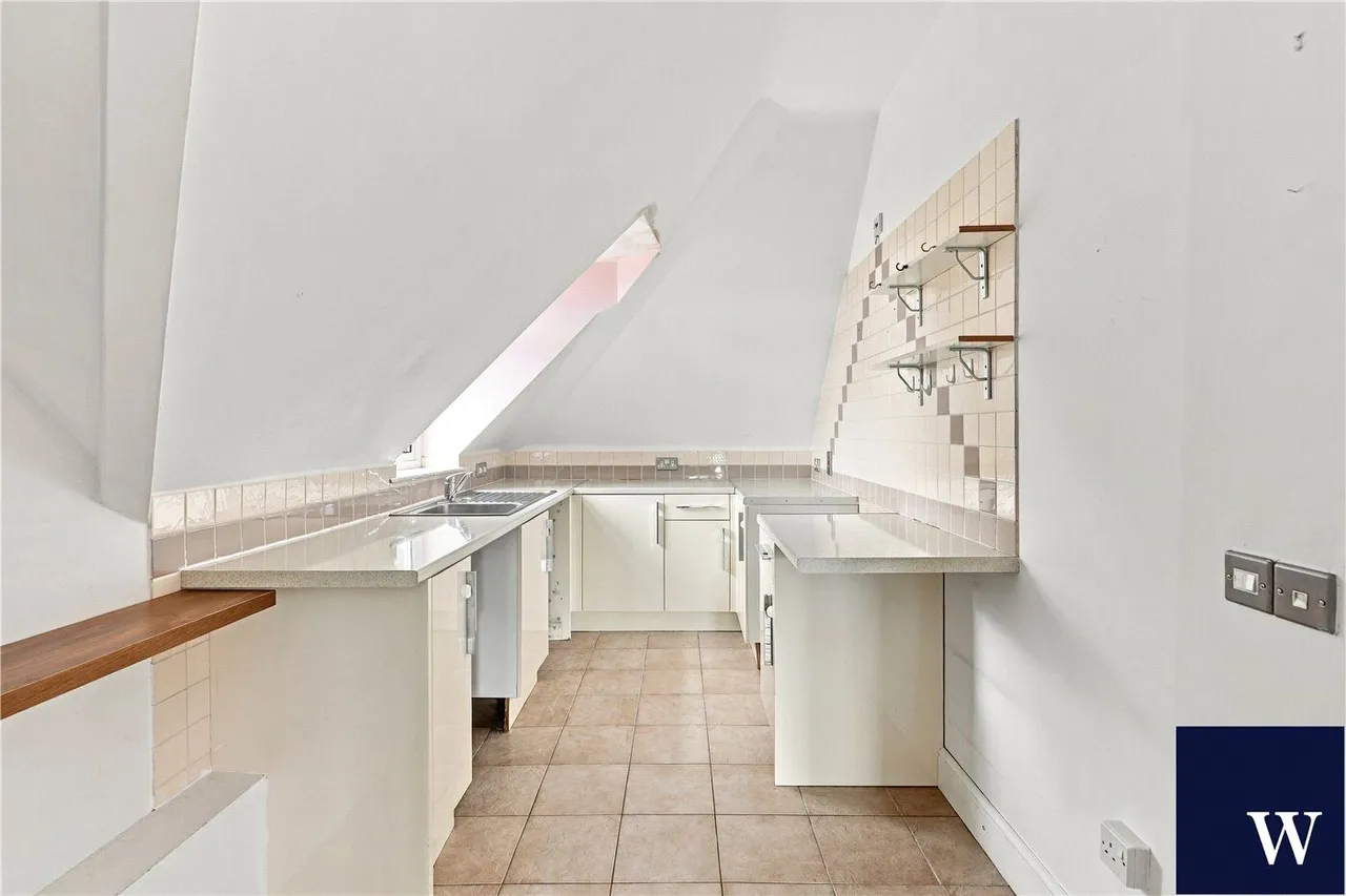Hendon Lane, Finchley, N3, photo 5