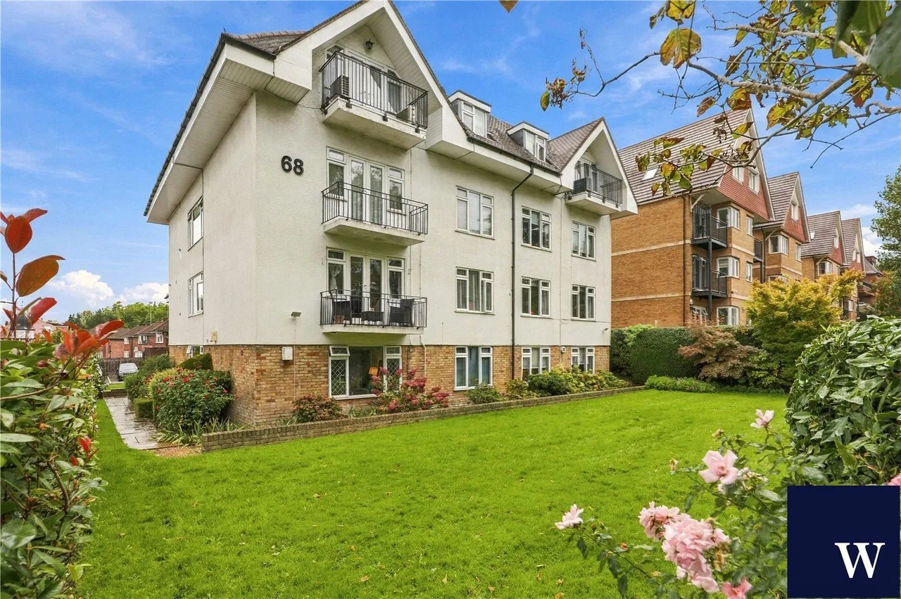 Hendon Lane, Finchley, N3, photo 23
