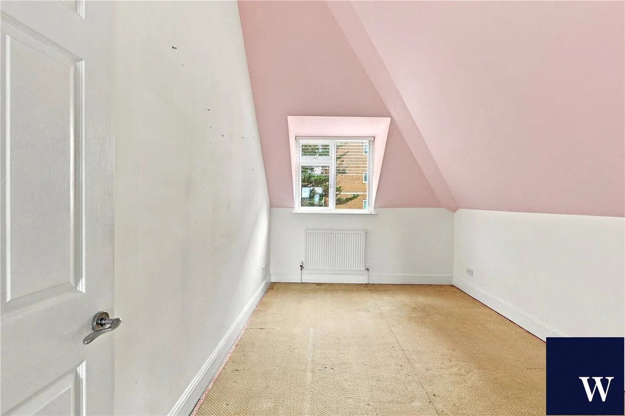 Hendon Lane, Finchley, N3, photo 18