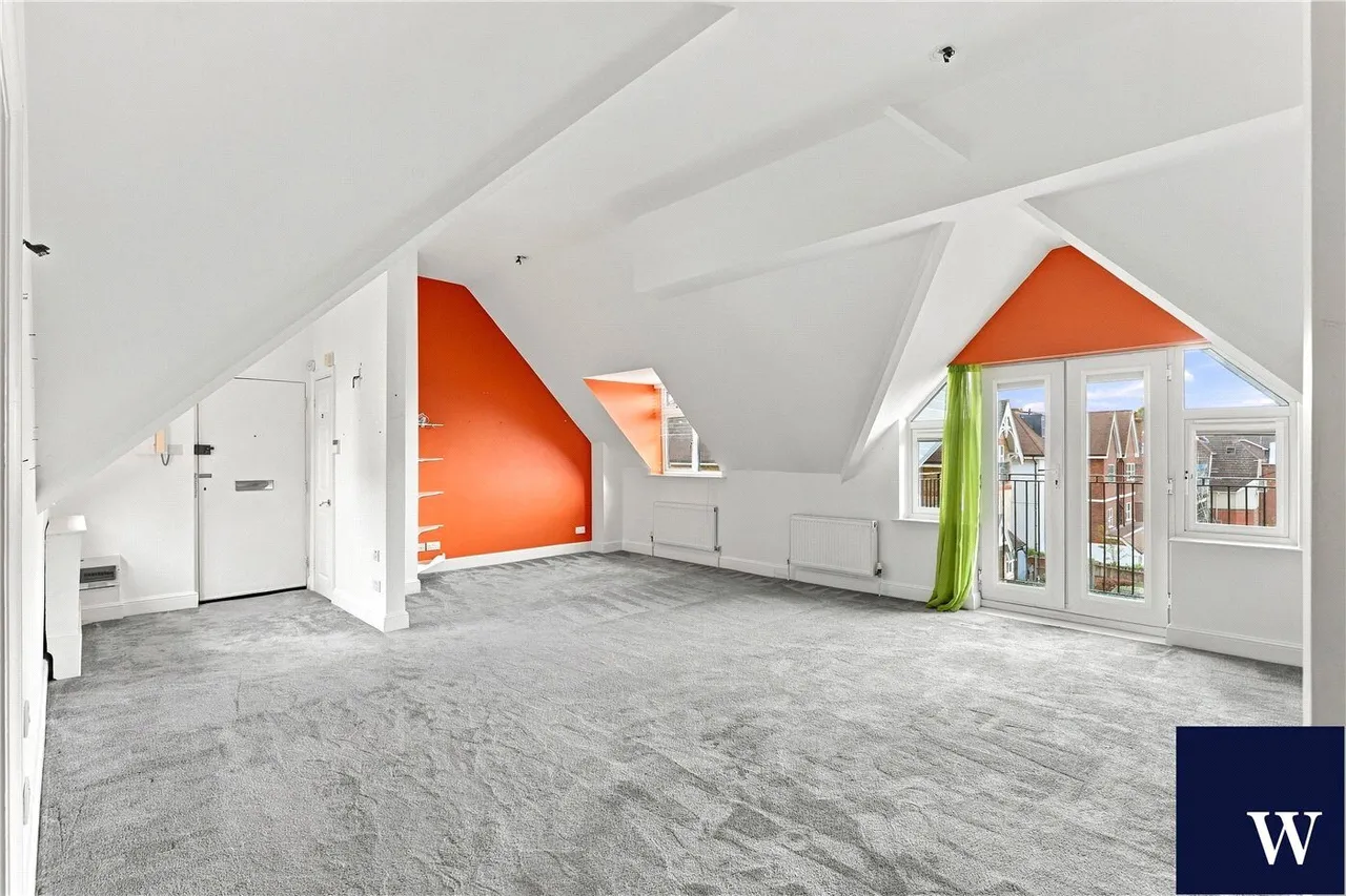 Hendon Lane, Finchley, N3, photo 2